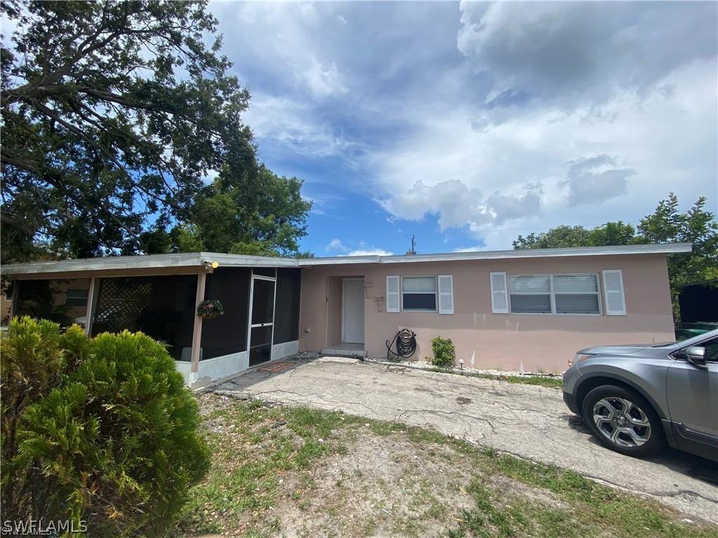 4920 Cortez Cir., Naples, FL 34112