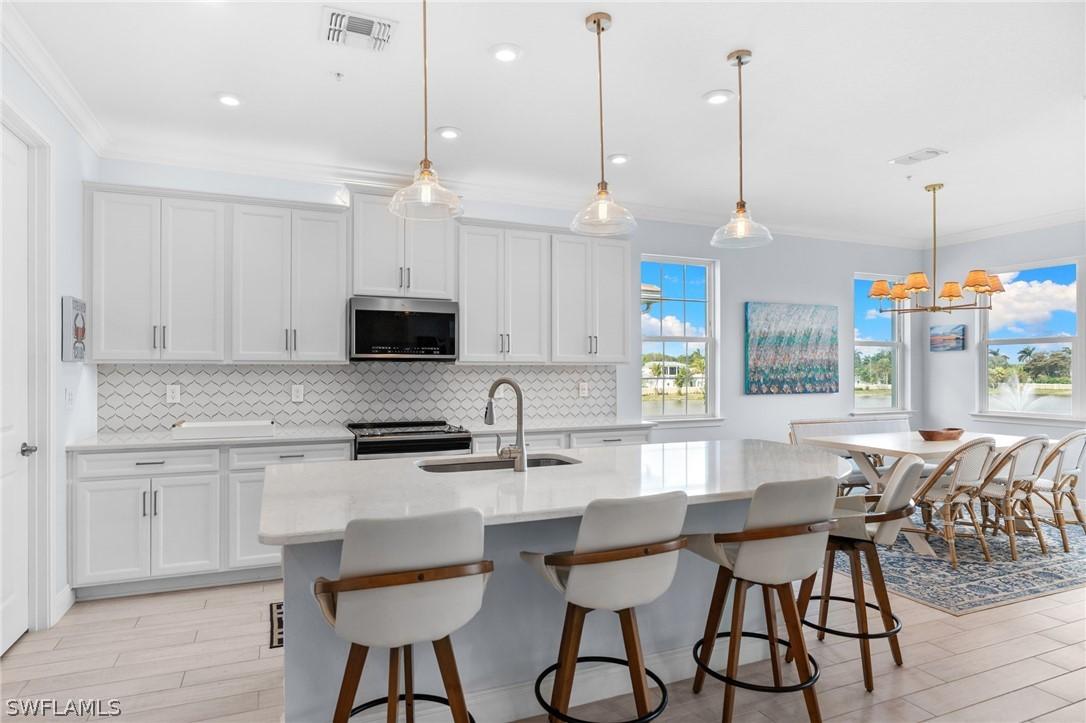 4620 Arboretum Cir. #201, Naples, FL 34112