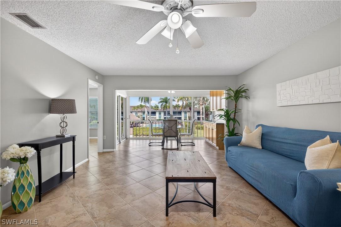 325 Charlemagne Blvd. #A206, Naples, FL 34112