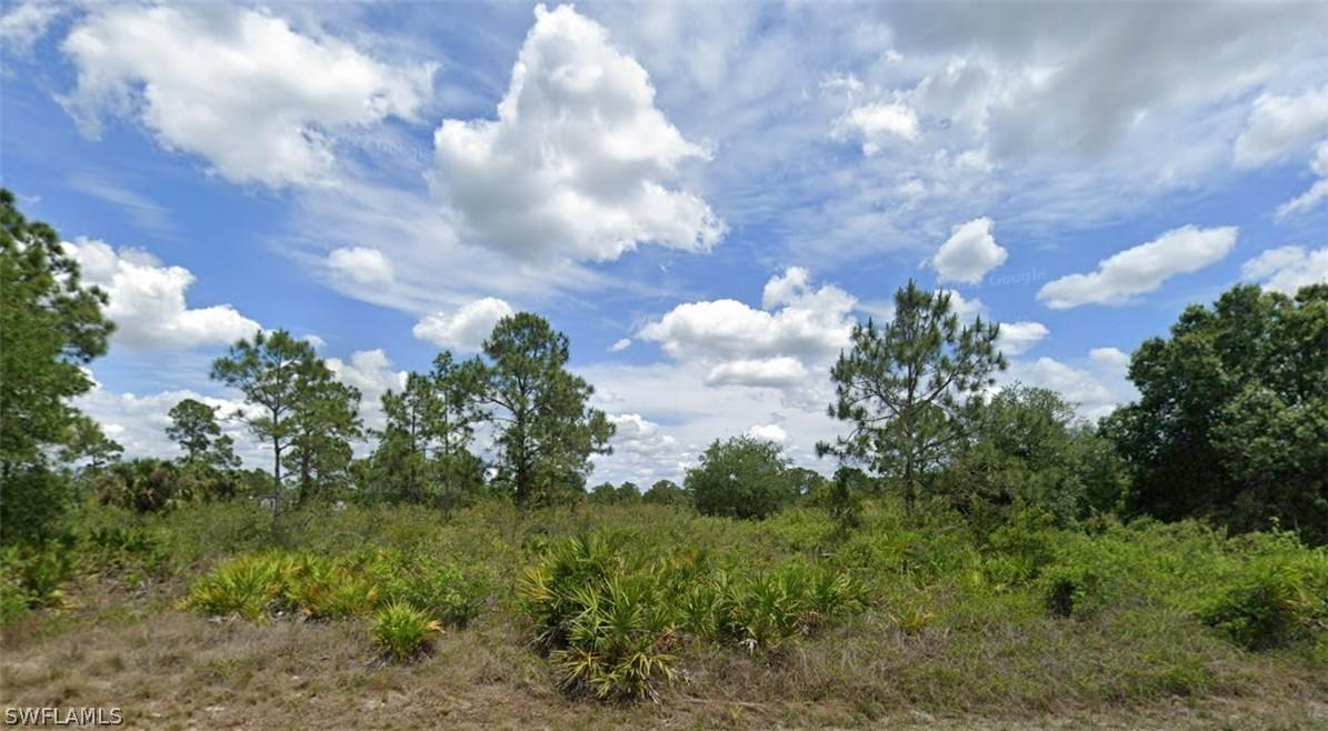 520 Wellington Ave., Lehigh Acres, FL 33972