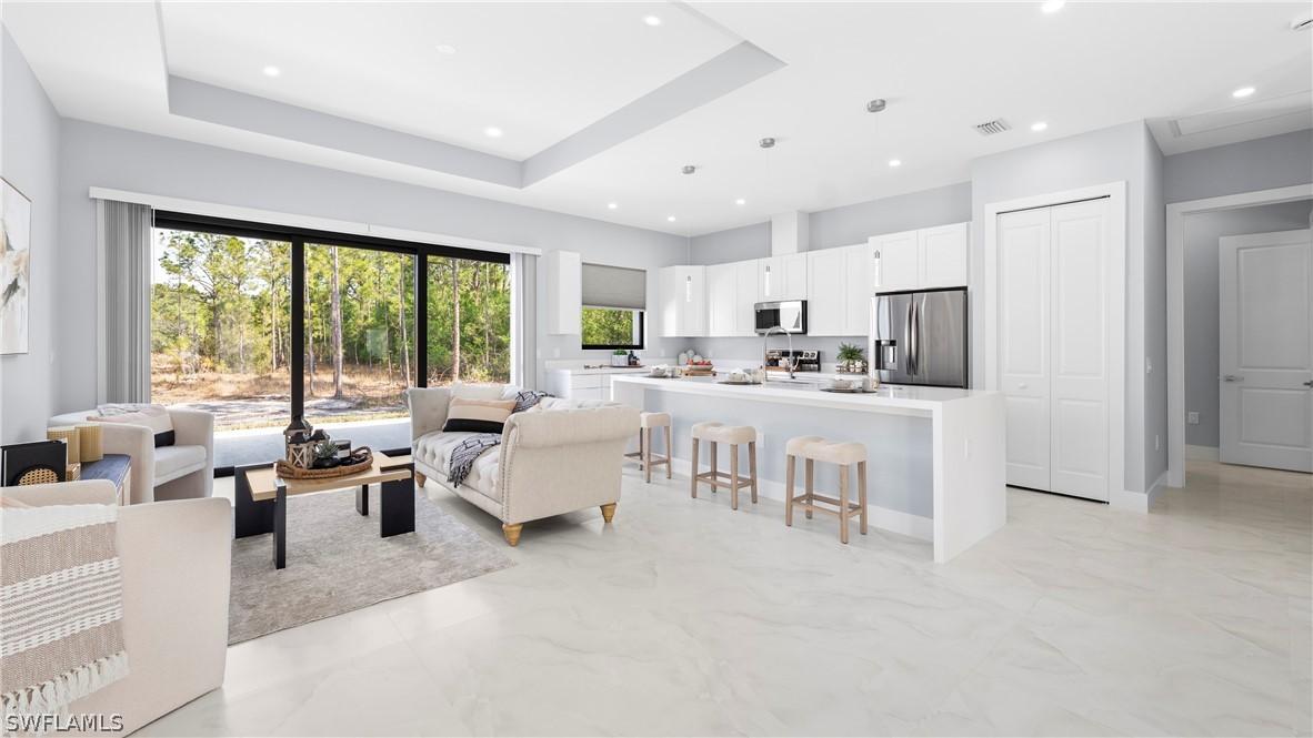 3335 66th Ave., Naples, FL 34120
