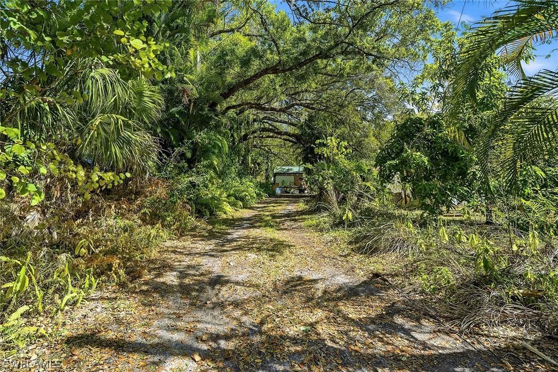 4051 Buckingham Rd., Fort Myers, FL 33905