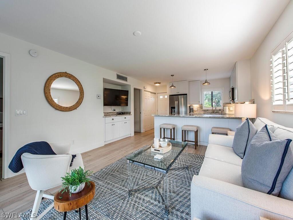 746 Eagle Creek Dr. #101, Naples, FL 34113