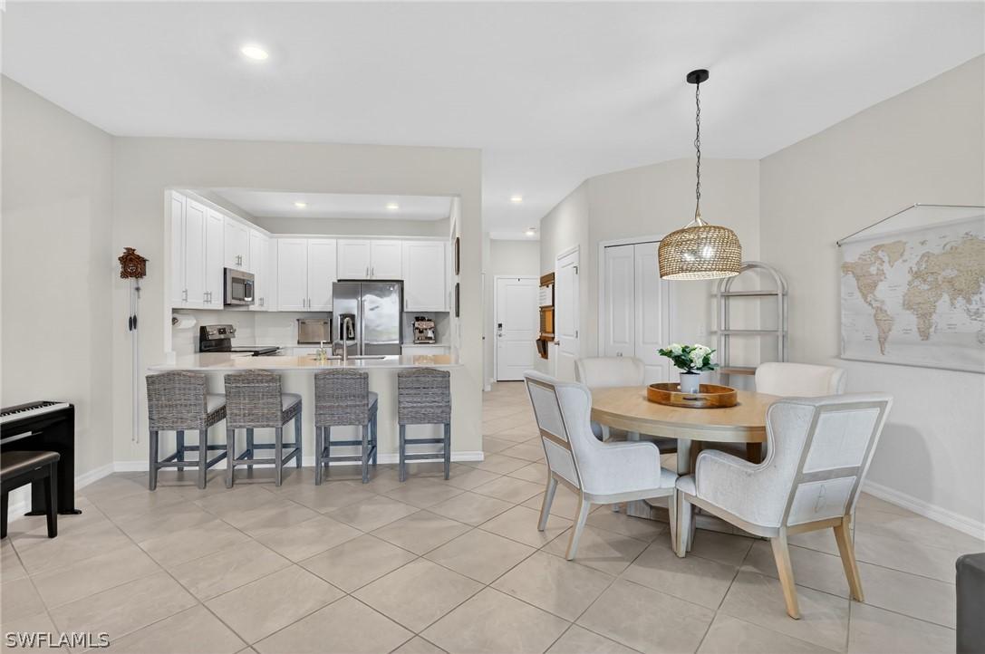 2821 Citrus St., Naples, FL 34120