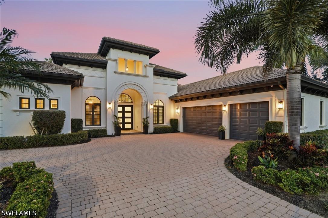 7420 Byrons Way, Naples, FL 34113