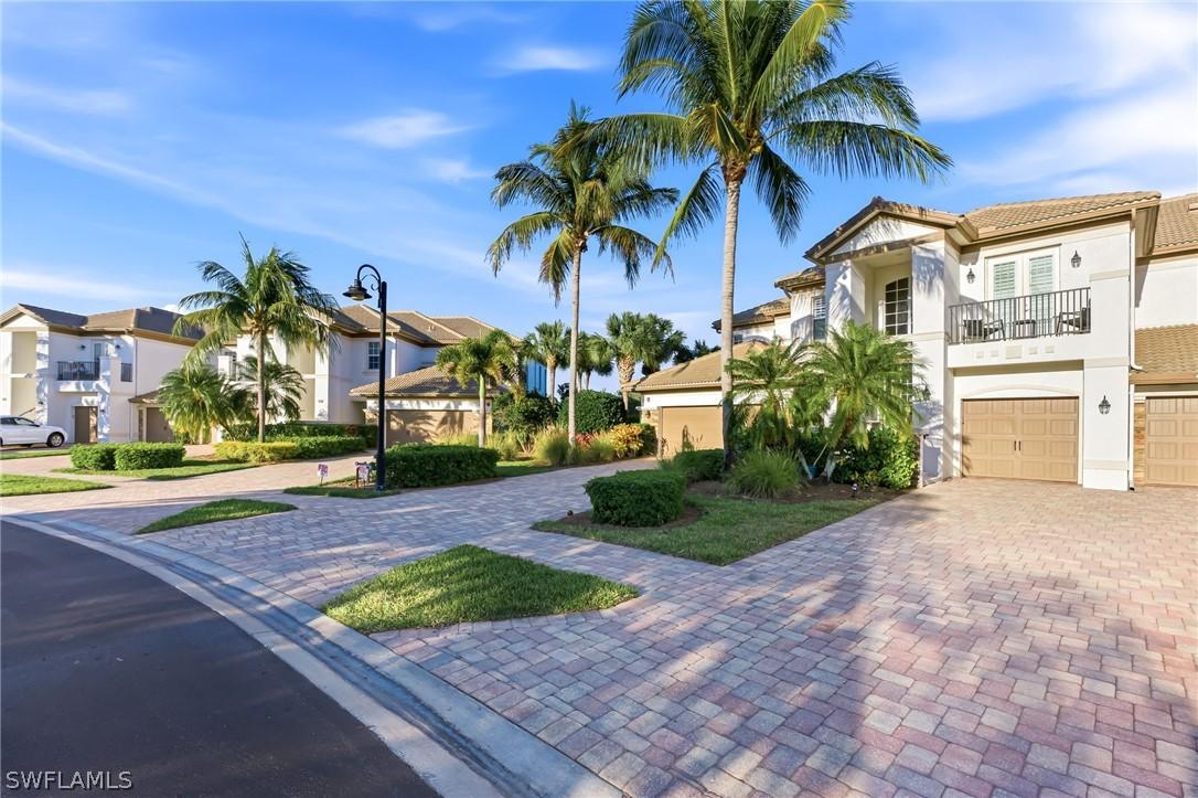 8035 Players Cove Dr. #9, Naples, FL 34113