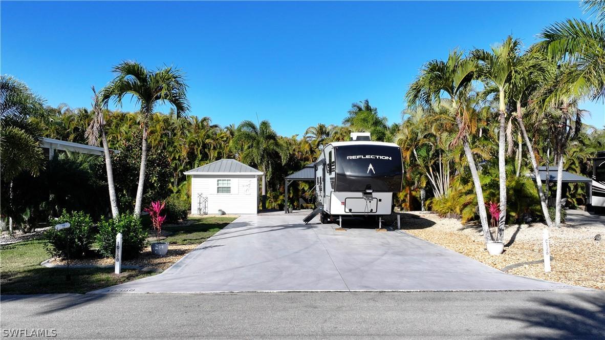 10380 Nightwood Dr., Fort Myers, FL 33905