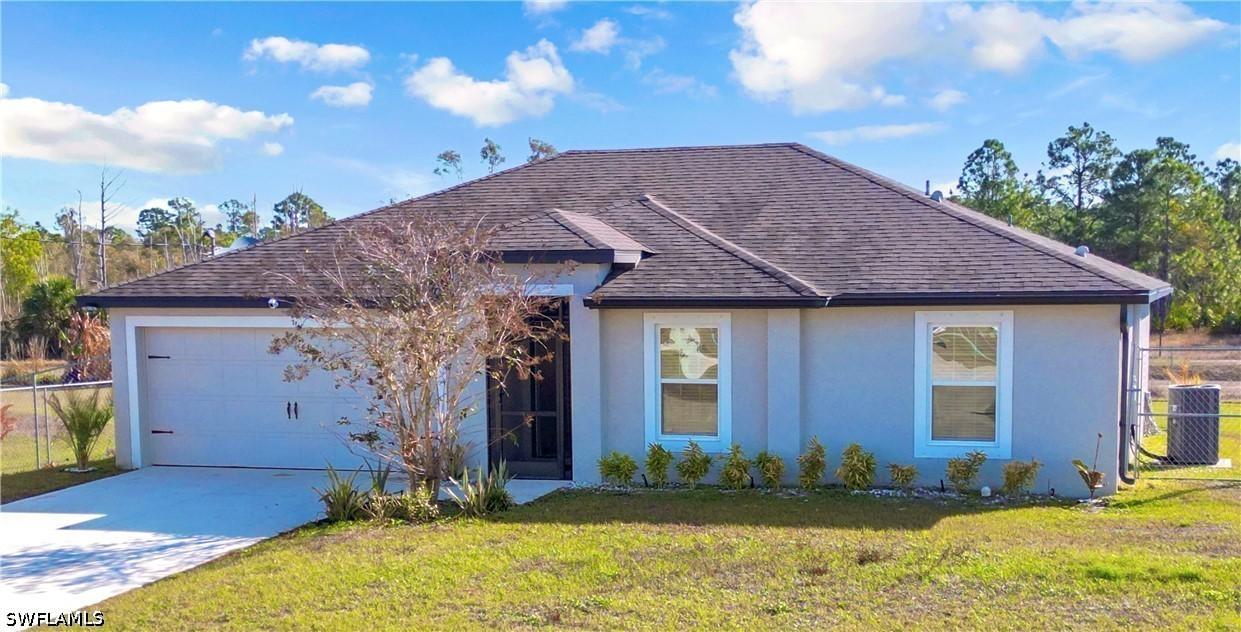 843 Lochman Dr., Fort Myers, FL 33913