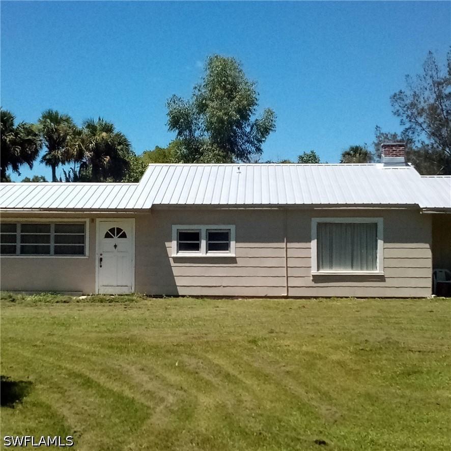 371 N Riverview St., Labelle, FL 33935