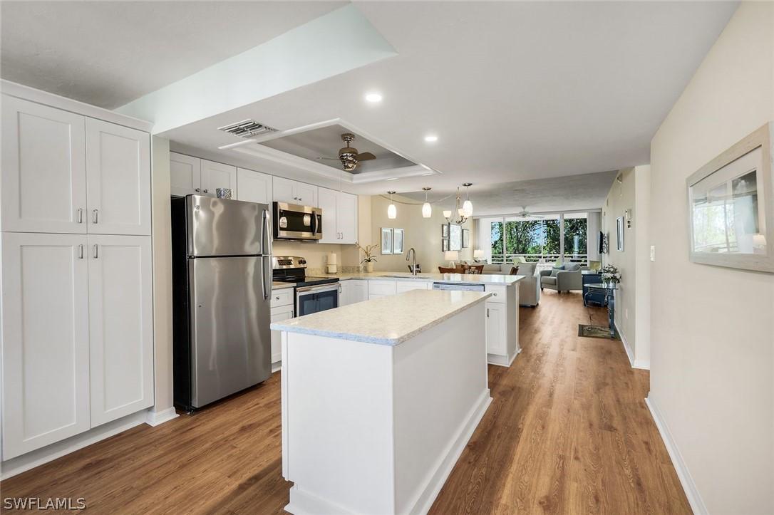 270 Naples Cove Dr. #3205, Naples, FL 34110