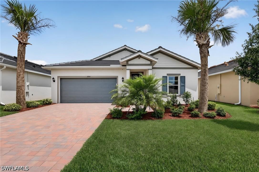 3904 Passion Vine Dr., Alva, FL 33920