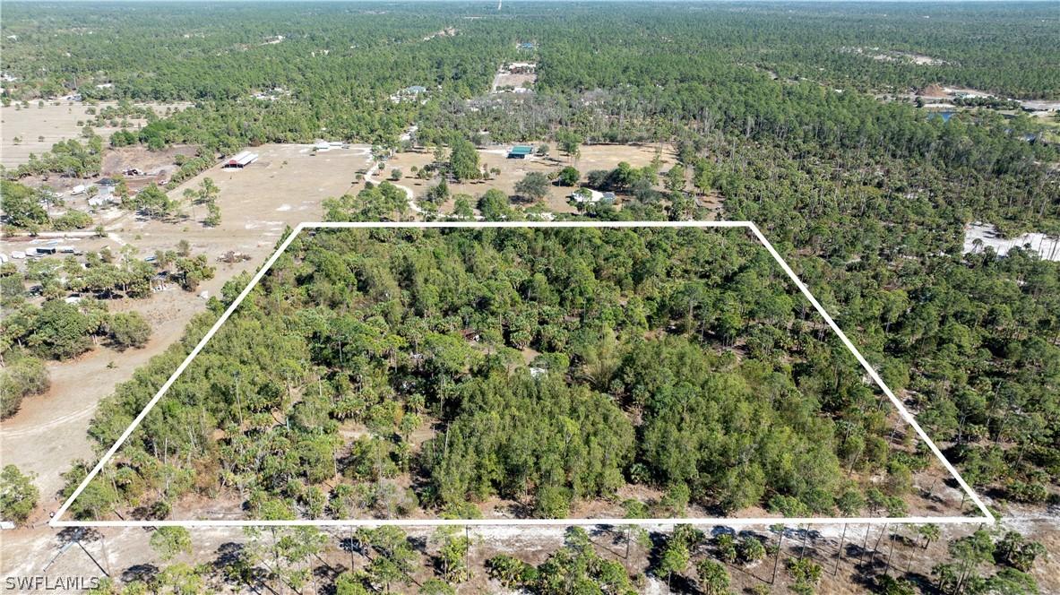 630 Pioneer Tr., Naples, FL 34117