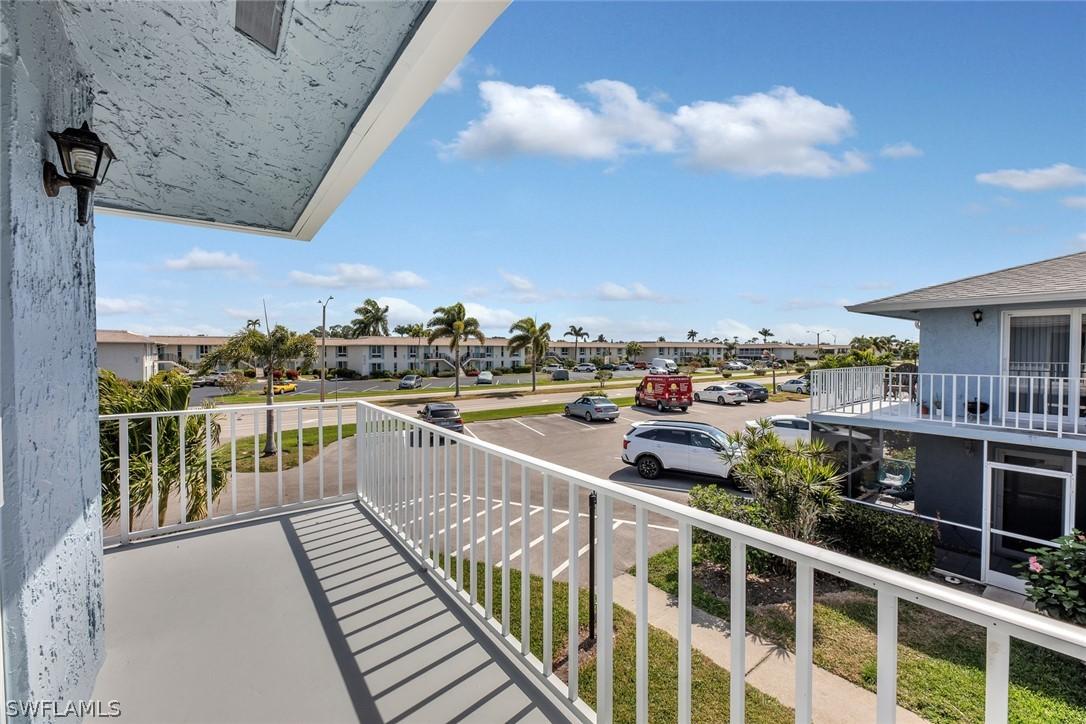 240 Palm Dr. #2, Naples, FL 34112