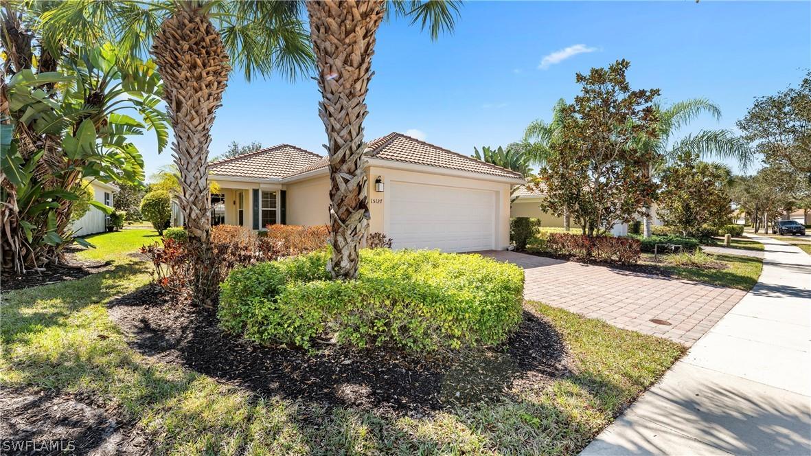15127 Reef Ln., Bonita Springs, FL 34135