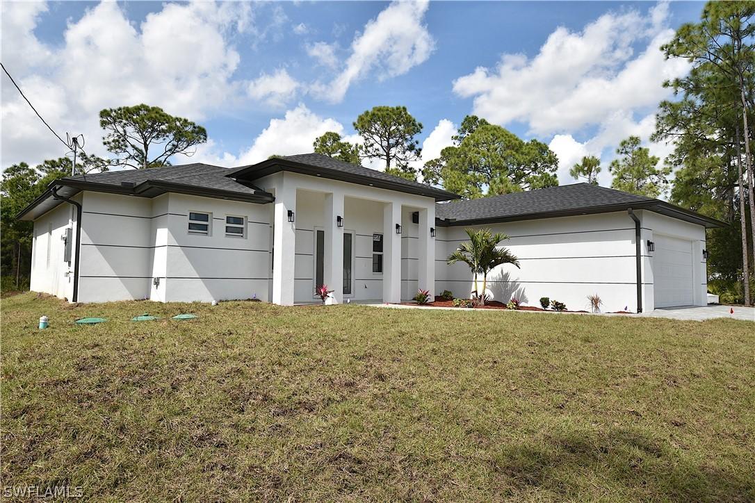 415 Highland Ave., Lehigh Acres, FL 33972