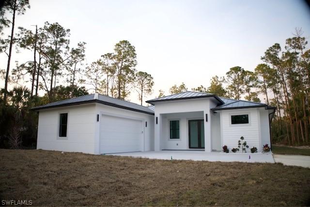 3279 10th Ave., Naples, FL 34117