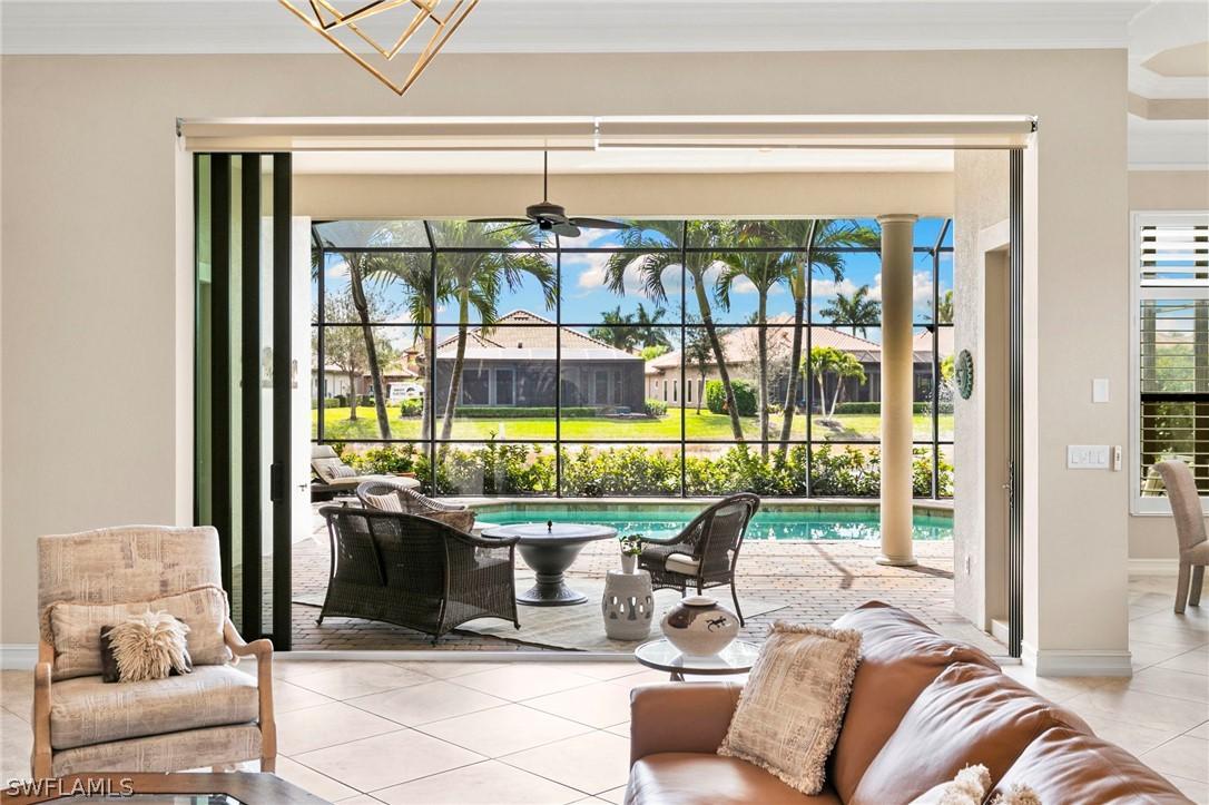 7262 Lantana Cir., Naples, FL 34119