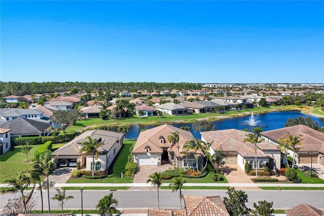 9469 Greenleigh Ct., Naples, FL 34120