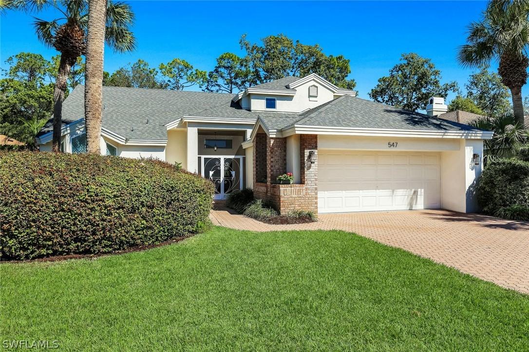 547 Cormorant Cove, Naples, FL 34113
