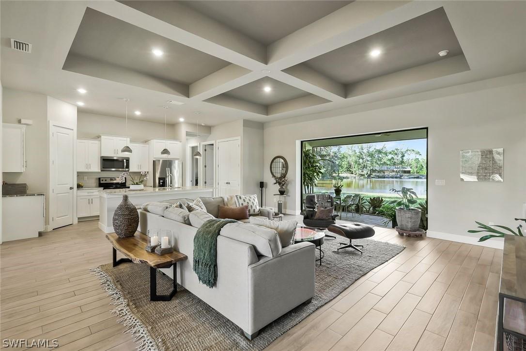 10071 Strike Ln., Bonita Springs, FL 34135