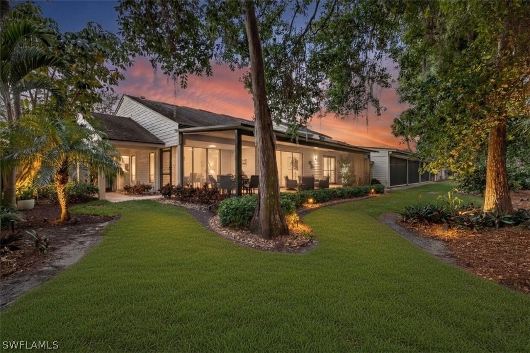 344 Edgemere Way #33, Naples, FL 34105