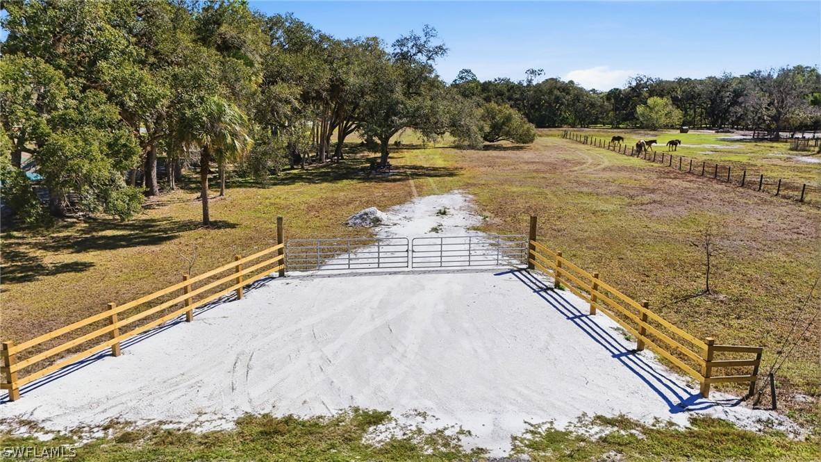 4821 Oak Acres Ln., Fort Myers, FL 33905