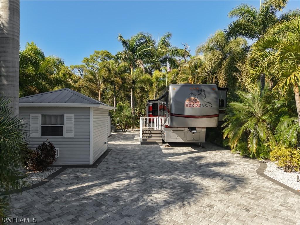 10067 Ramblewood Ct., Fort Myers, FL 33905