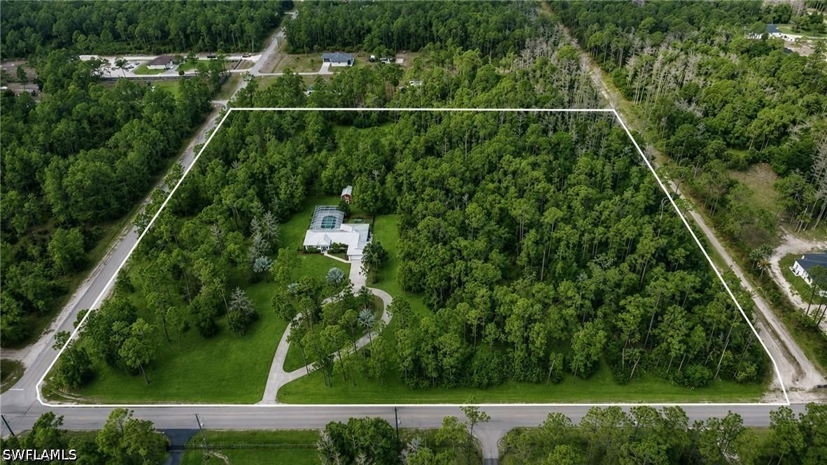 825 Desoto Blvd., Naples, FL 34120