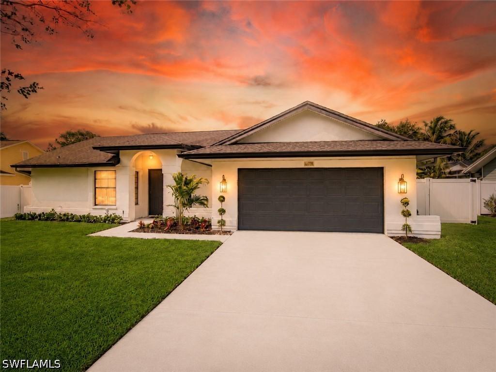 10731 Regent Cir., Naples, FL 34109