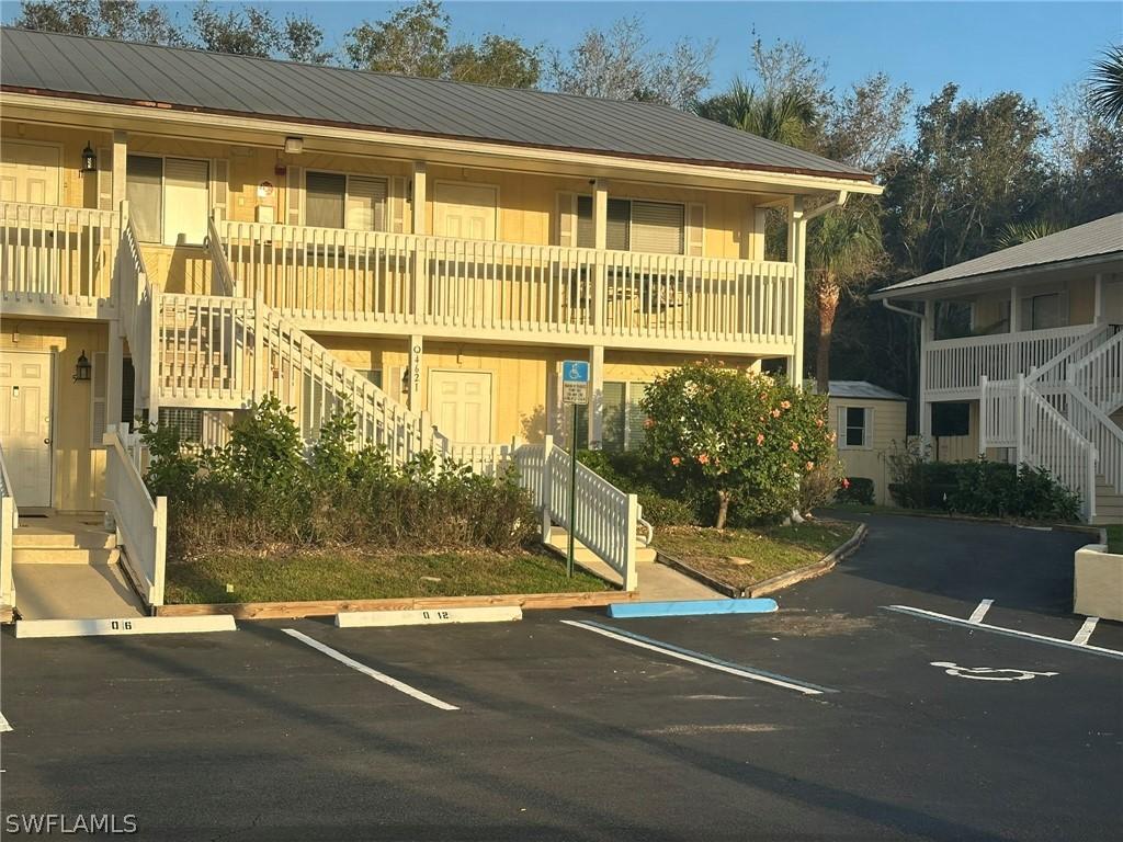 4621 Bayshore Dr. #Q6, Naples, FL 34112