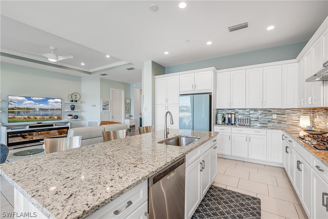 8936 Saint Lucia Dr. #101, Naples, FL 34114