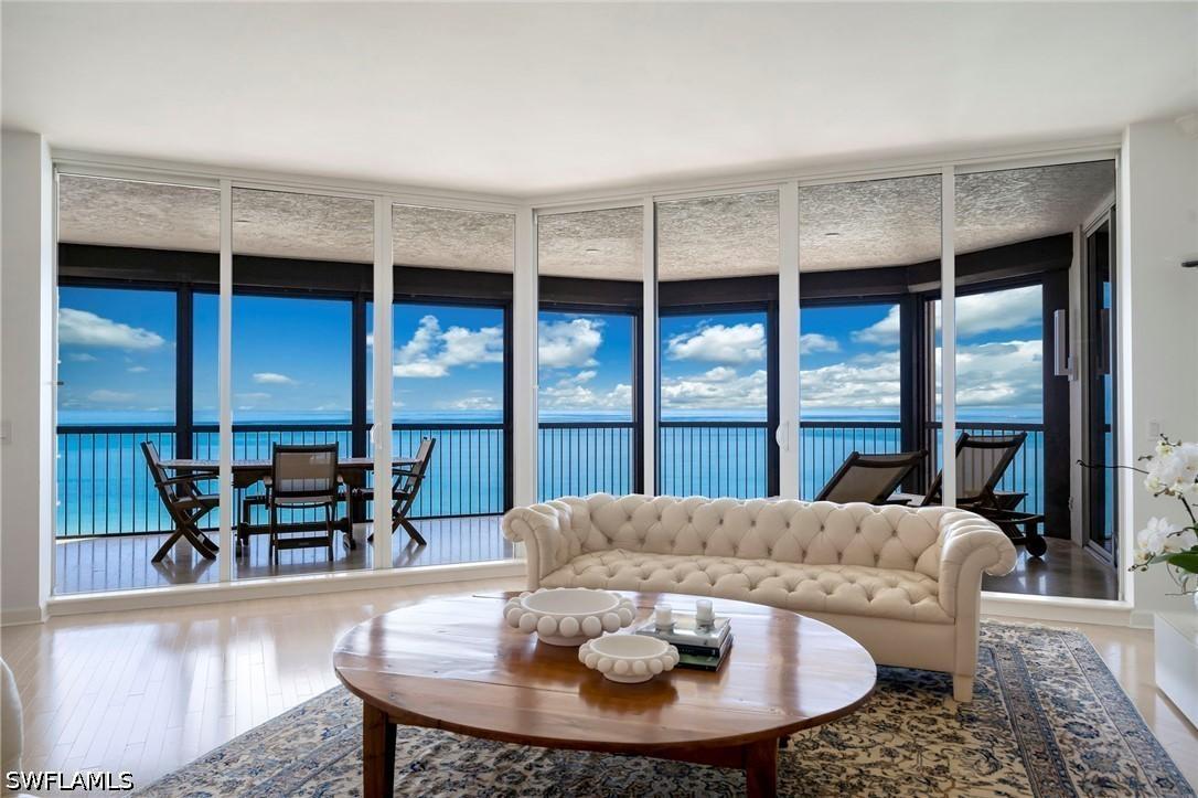 8473 Bay Colony Dr. #1401, Naples, FL 34108