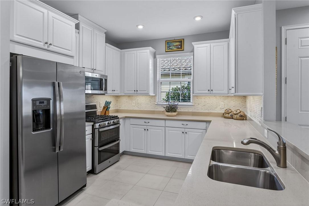 8025 Calle Canovas Ct., Naples, FL 34114