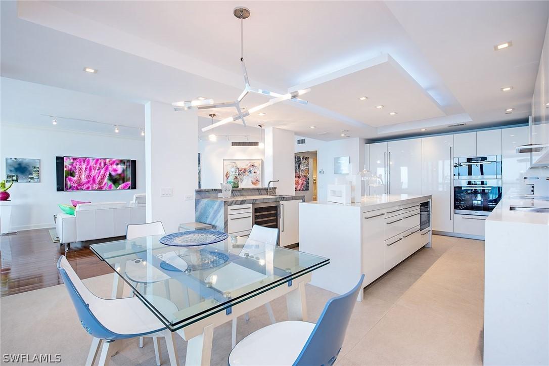 8473 Bay Colony Dr. #1602, Naples, FL