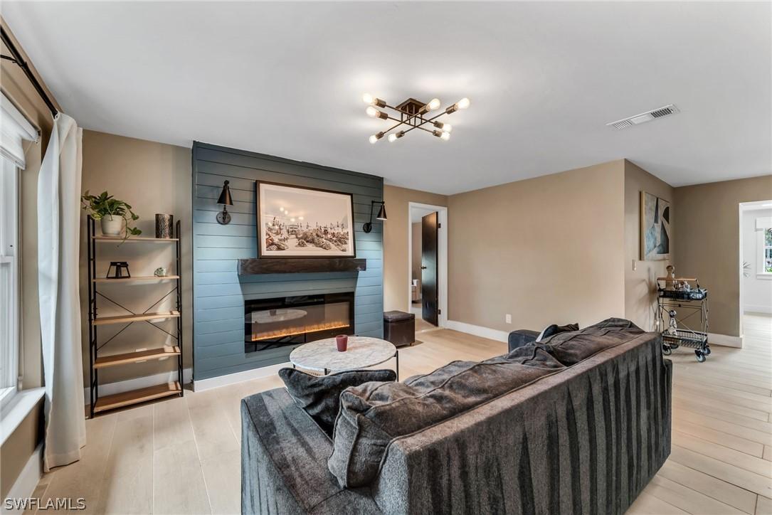 1840 23rd St., Naples, FL 34117