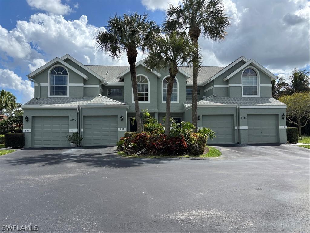 2103 Tama Cir. #101, Naples, FL 34112