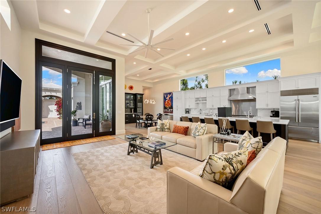 7963 Grand Bay Dr. #11, Naples, FL 34108