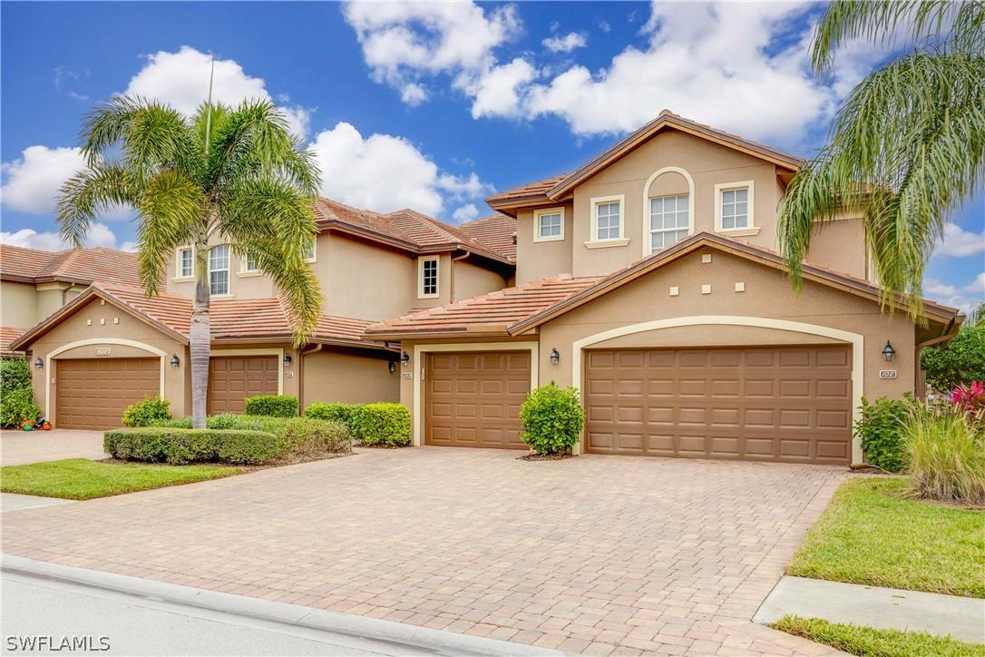 6630 Alden Woods Cir. #201, Naples, FL 34113