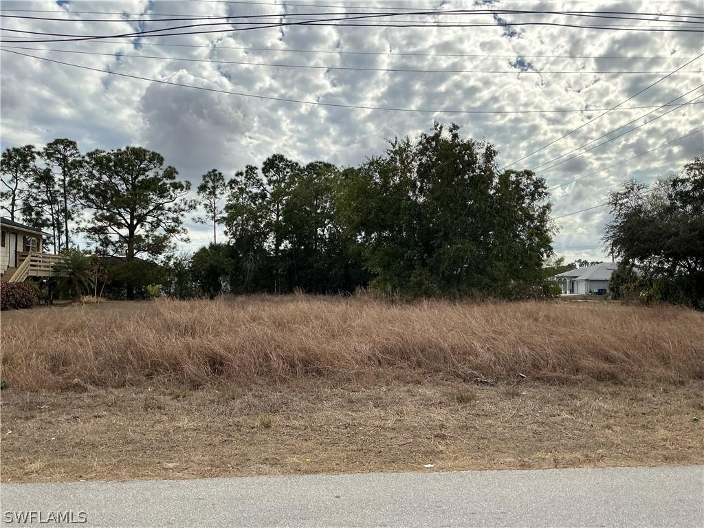 4917 2nd St., Lehigh Acres, FL 33971