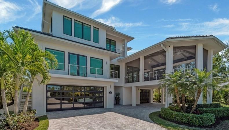 296 Seabreeze Dr., Marco Island, FL 34145
