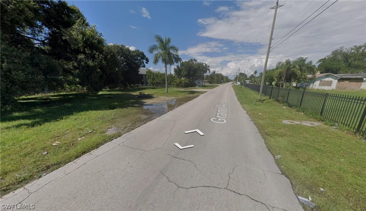 3120 Grand Ave., Fort Myers, FL 33901