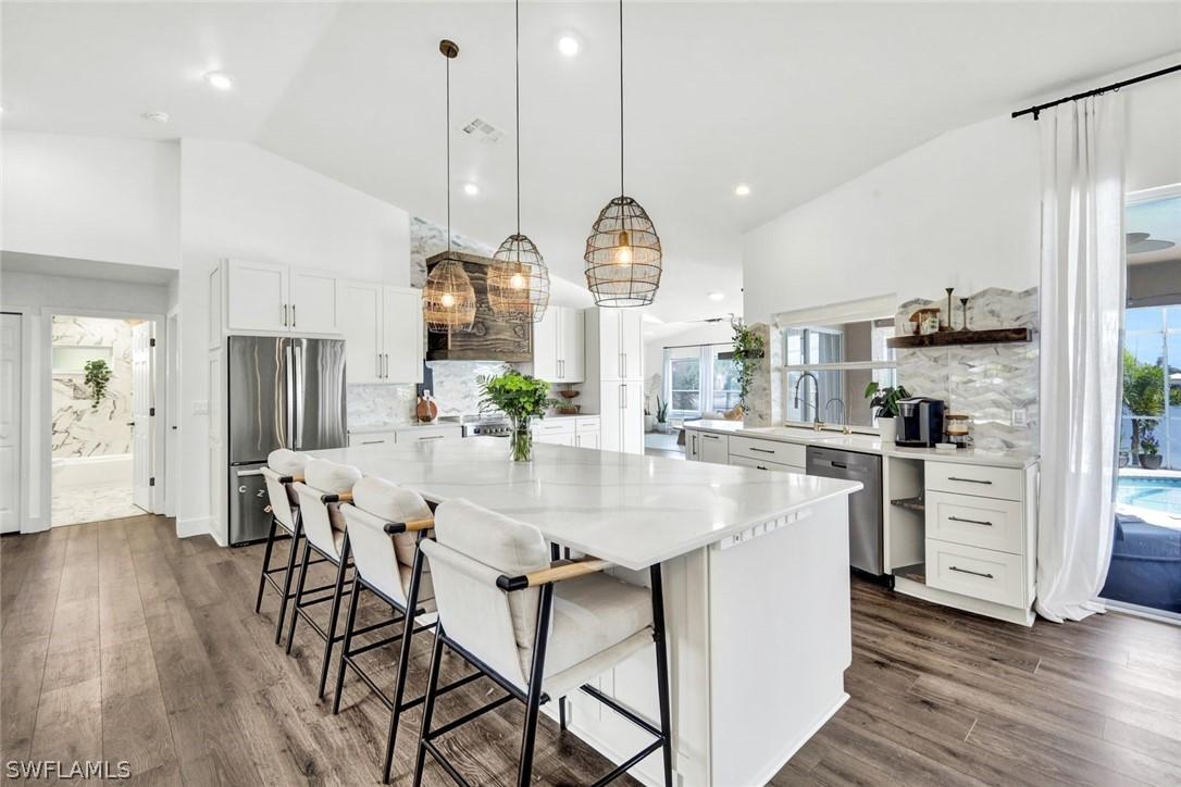 17 SE 15th Ave., Cape Coral, FL 33990