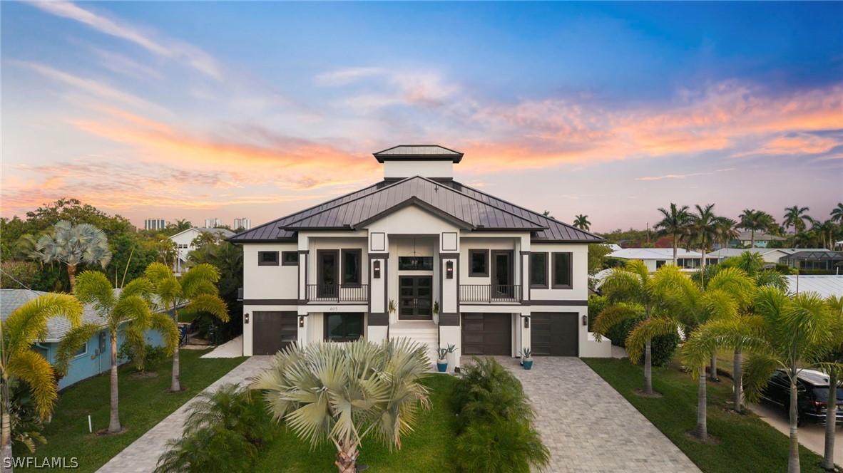 405 Samar Ave., Naples, FL 34113