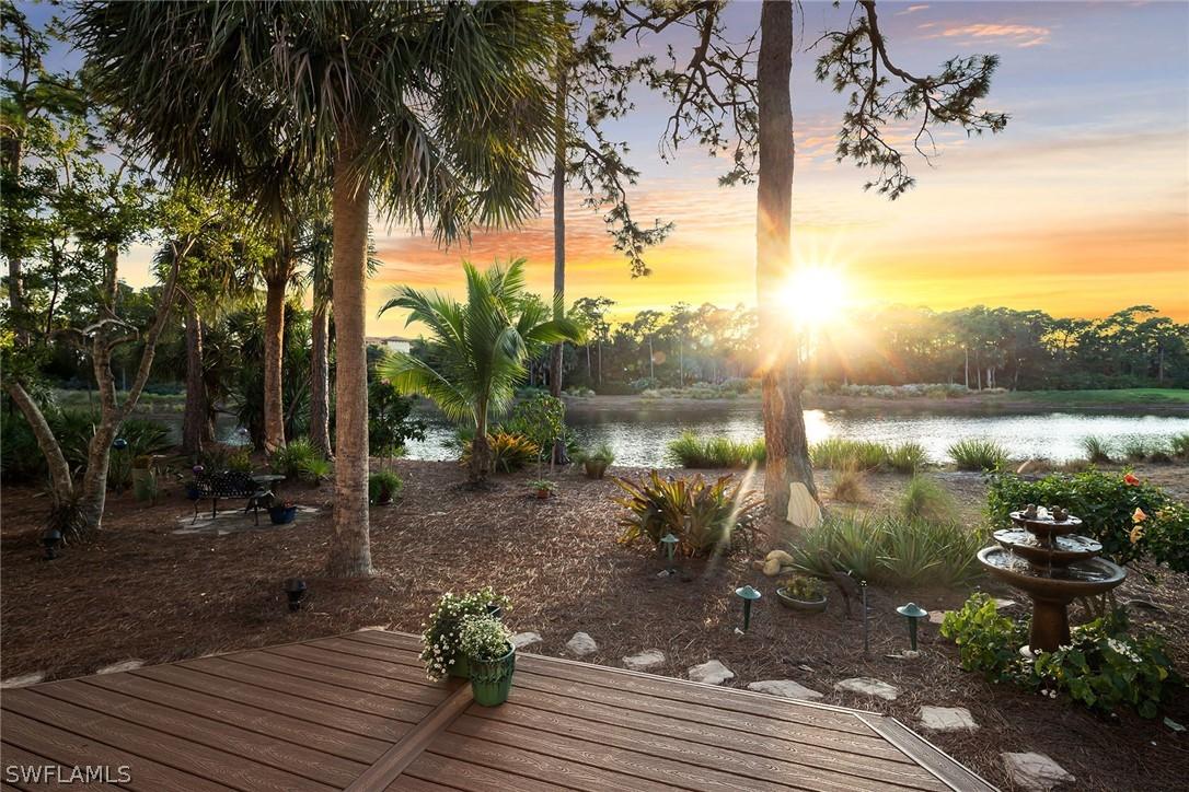 813 Barcarmil Way, Naples, FL