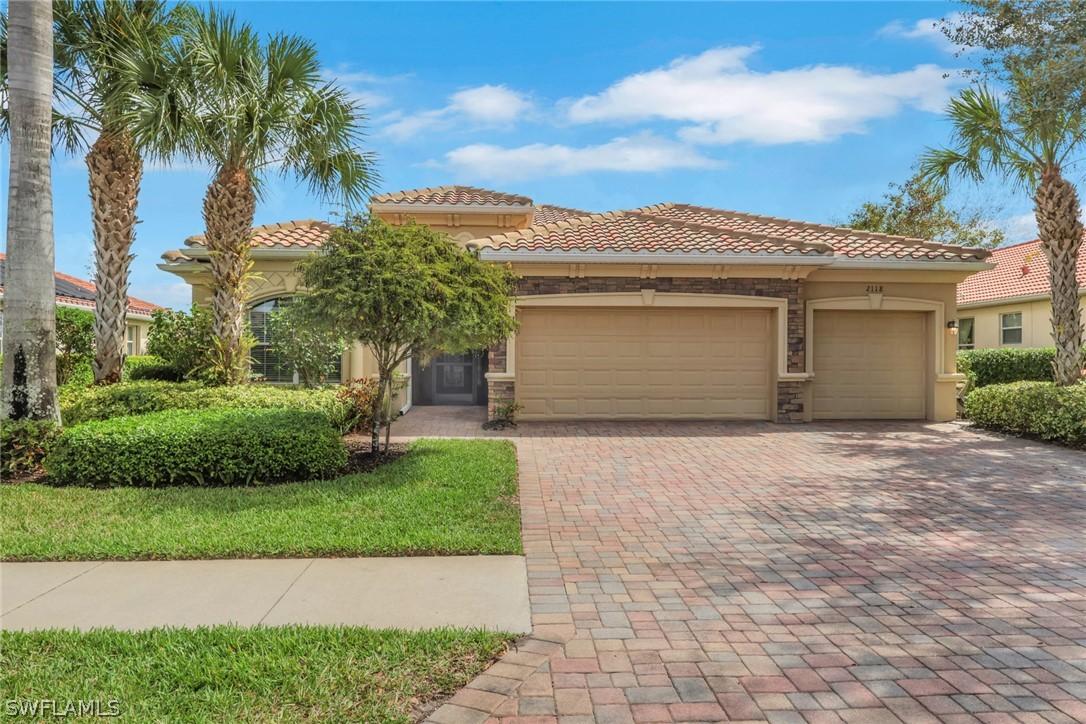2118 Satsuma Ln., Naples, FL 34120
