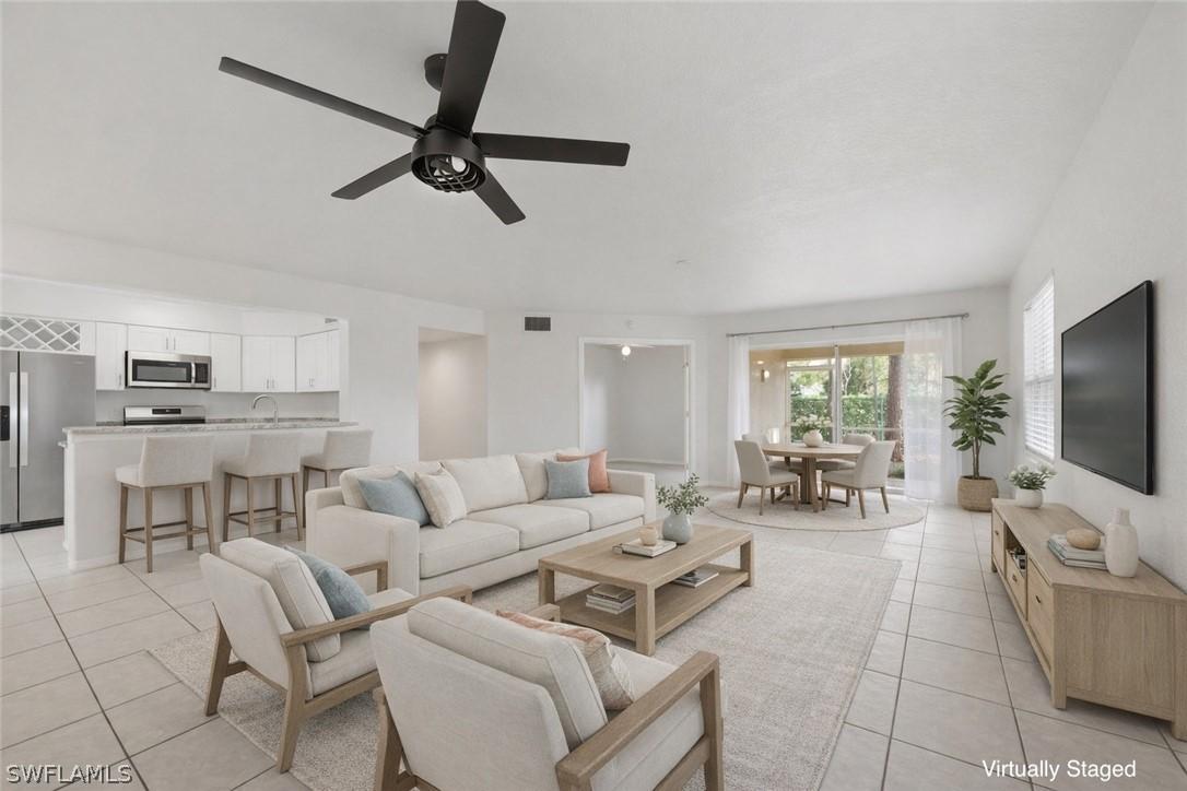 9570 Crescent Garden Dr. #A102, Naples, FL 34109