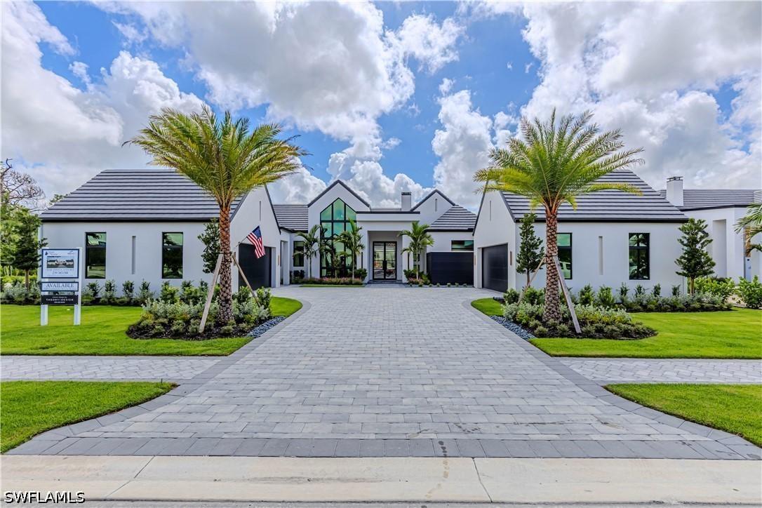 948 Chimney Rock Rd., Naples, FL 34120