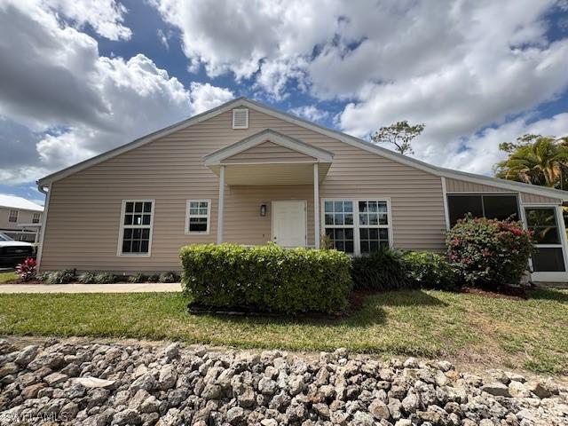 6101 Lake Front Dr., Fort Myers, FL 33908