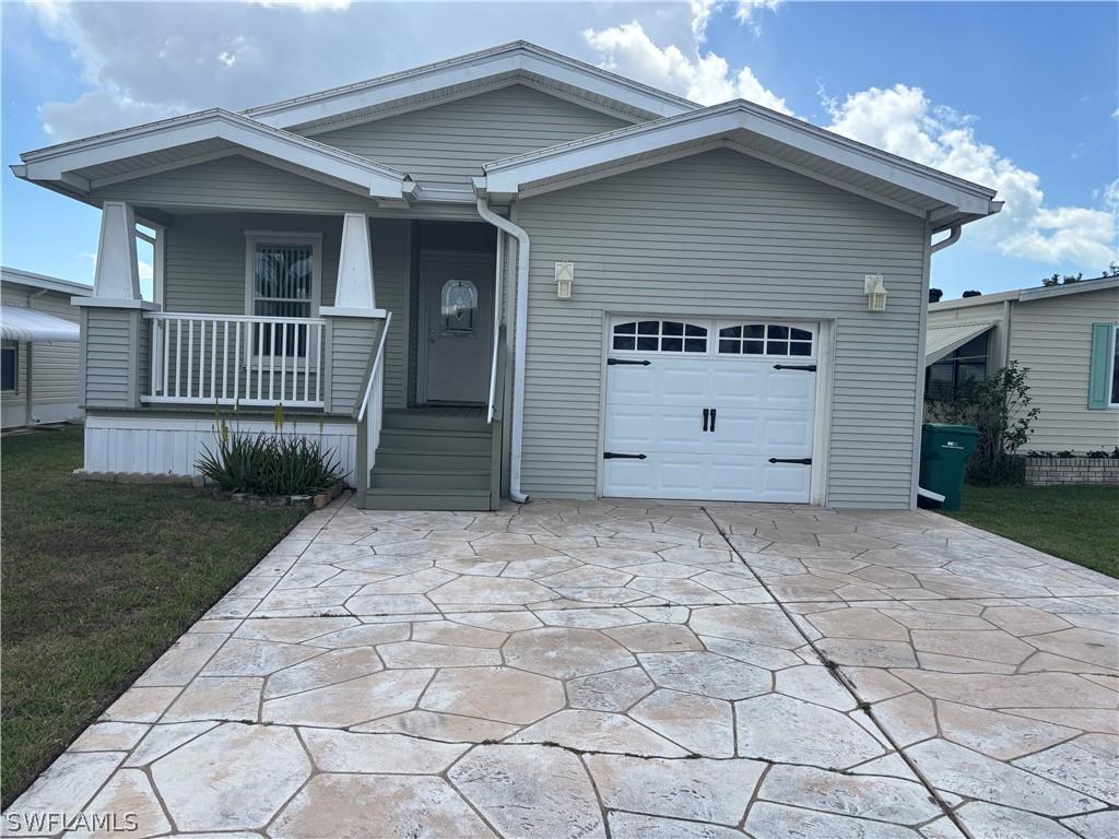 12 Aquamarine Ave. #12Q, Naples, FL 34114