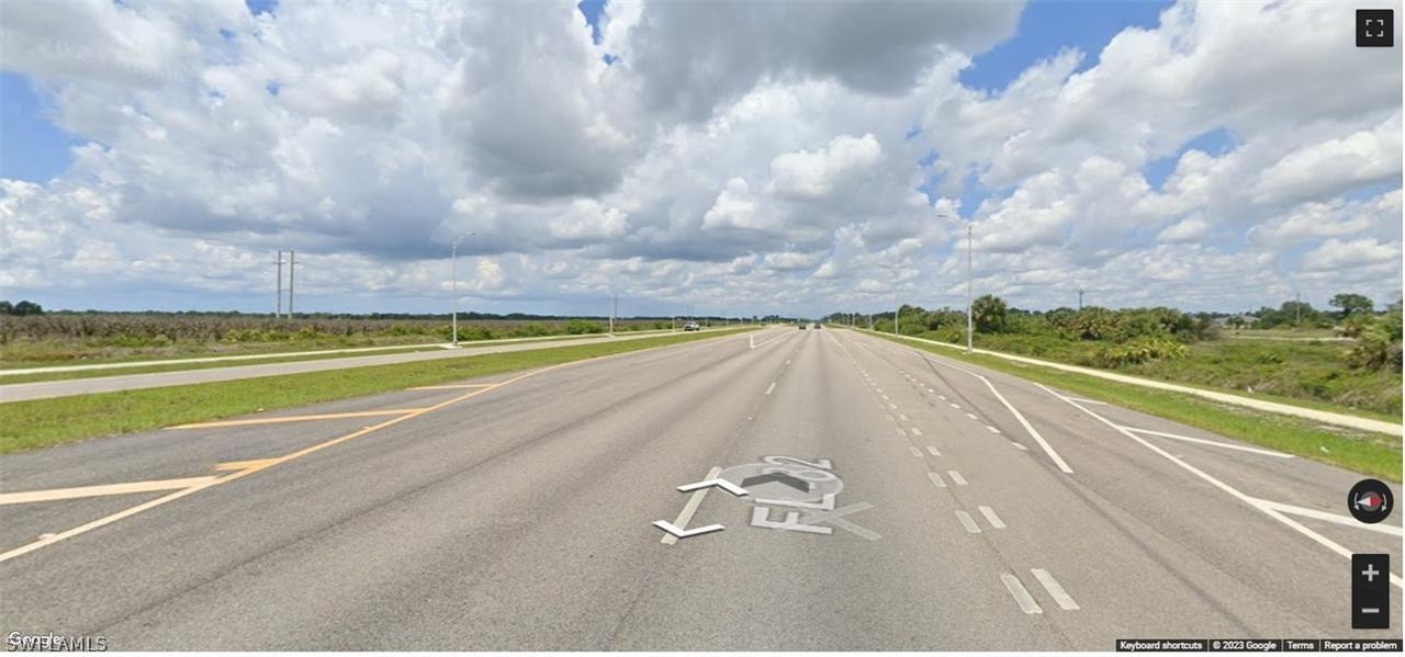 3320 Meadow Rd., Lehigh Acres, FL 33974